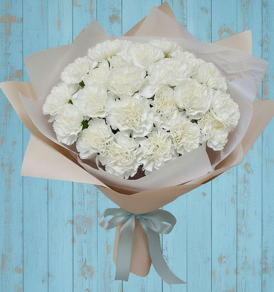 Букет цветов из: Гвоздики в Гиганте