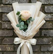 Букет цветов из:  Розы в Гиганте