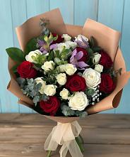 Букет цветов из:  Розы и Альстромерии в Гиганте