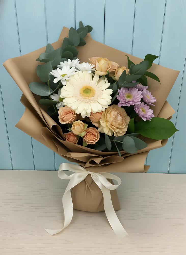Букет цветов из: Герберы и Хризантемы в Гиганте