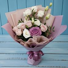 Букет цветов из:  Розы и Лизиантусы в Гиганте