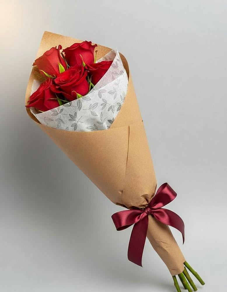 Букет цветов из: Розы в Гиганте