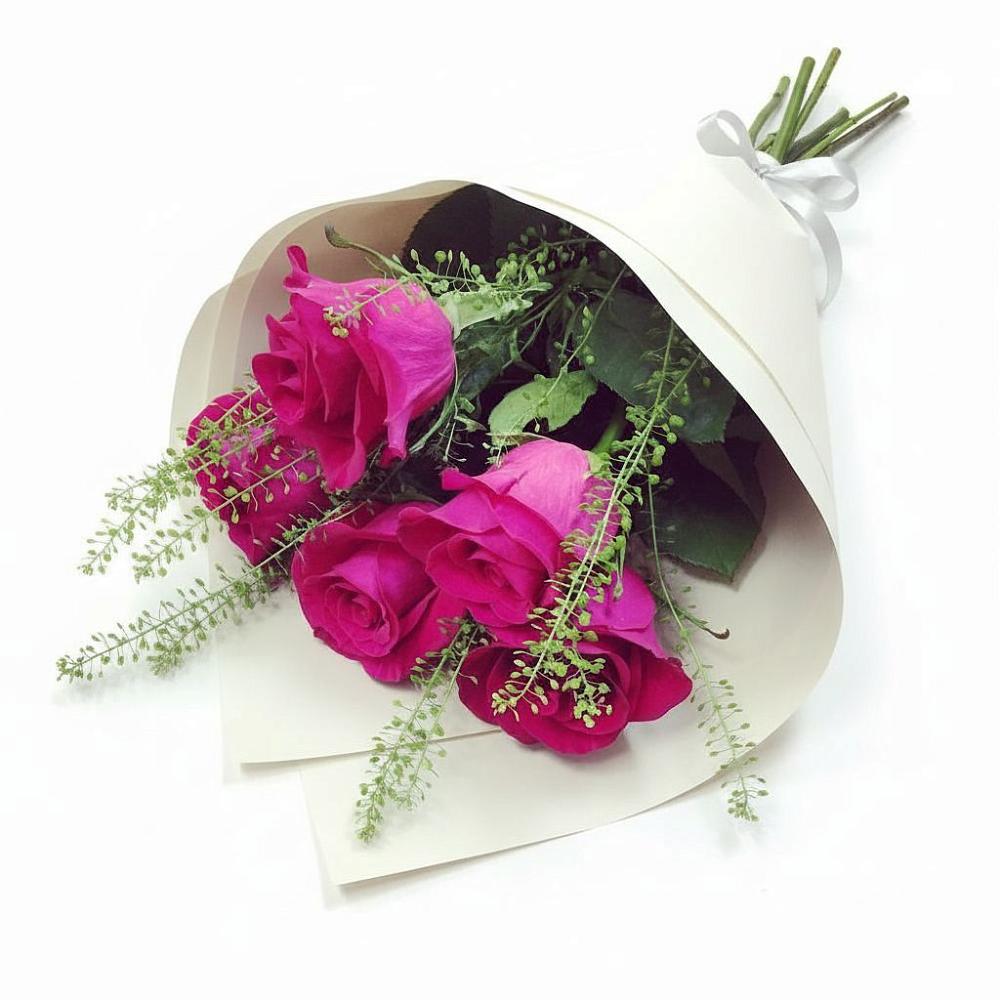 Букет цветов из: Розы в Гиганте