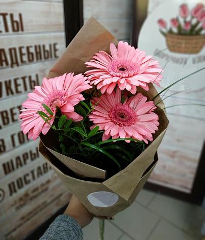 Букет цветов из: Герберы в Гиганте