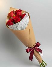 Букет цветов из:  Розы в Гиганте