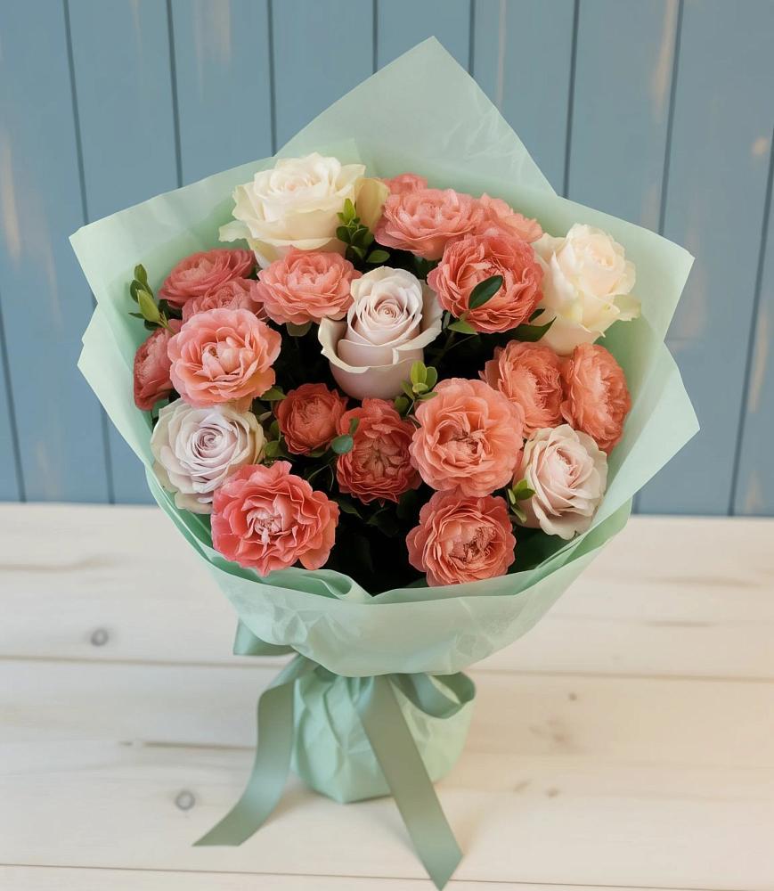 Букет цветов из: Розы в Гиганте