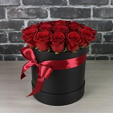 Цветочная композиция из Розы в шляпной коробке в Гиганте