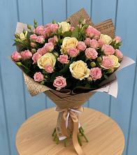 Букет цветов из:  Розы в Гиганте