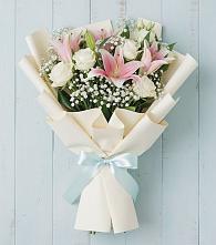 Букет цветов из:  Лилии в Гиганте