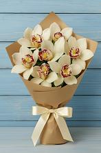 Букет цветов из:  Орхидеи и Розы в Гиганте