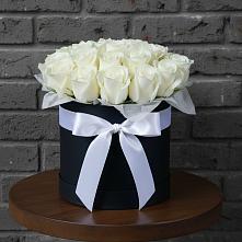 Цветочная композиция из Розы в шляпной коробке в Гиганте